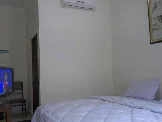 Hotel Keprabon Solo Екстер'єр фото